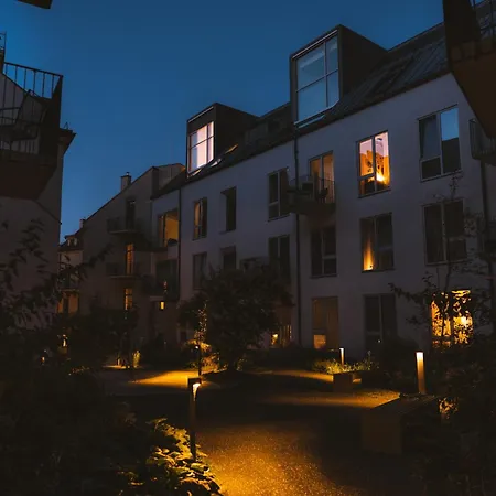 Ivis House - Stylish And Original In Old Town Vilnius