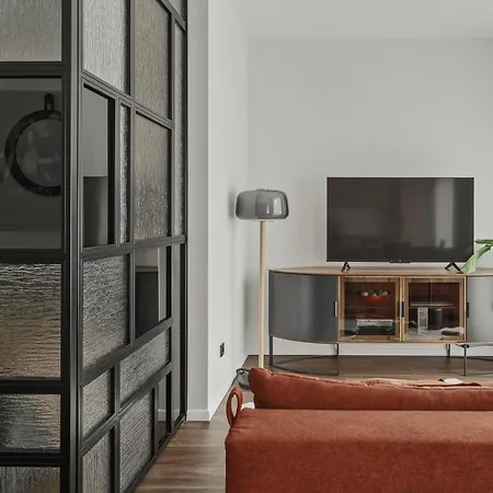 Ivis House - Stylish And Original In Old Town Vilnius